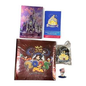 Walt Disney World 2005 Y2K Happiest Place On Earth Celebration Souvenir Set